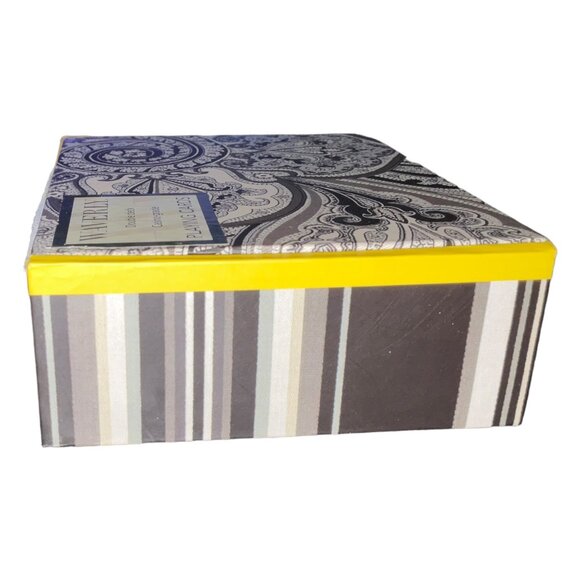 Waverly Double Deck Casino-Grade Playing Cards In Decorative Box - Picture 5 of 9